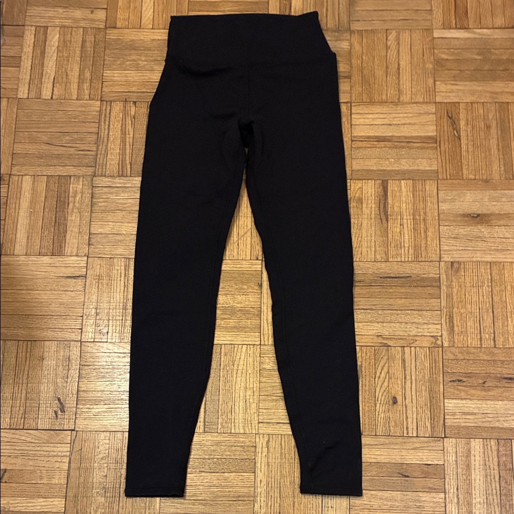 Alo Yoga 7/8 High-Waist Airbrush Legging size S Black